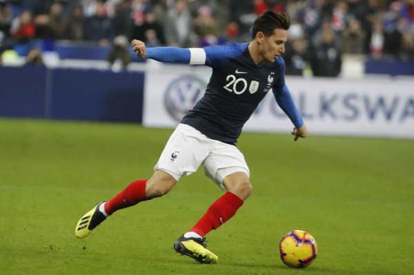 官方:巴尔科拉负伤  ,32岁老将托万时隔6年3个月重返法国国家队