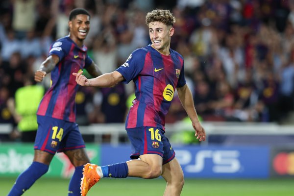 世体:费尔明是欧冠戴帽第二年轻巴萨球员,内马尔最年轻梅西第三